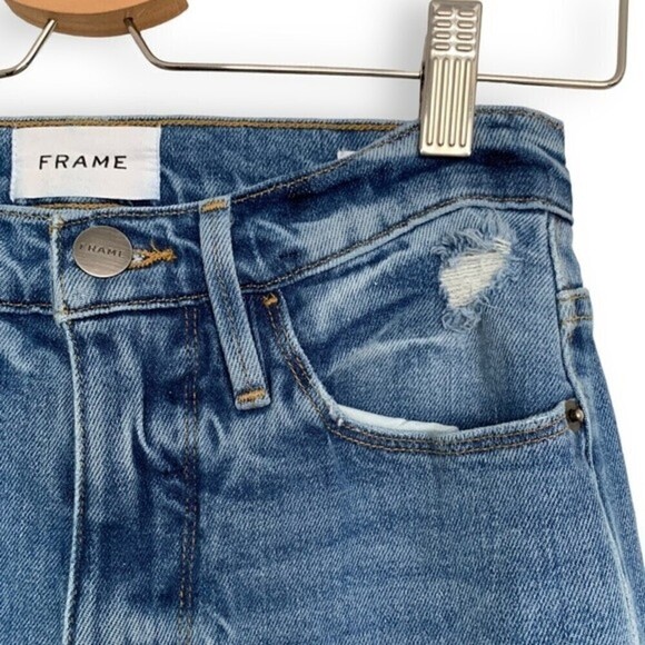 FRAME Straight Leg Jeans - Picture 8 of 15